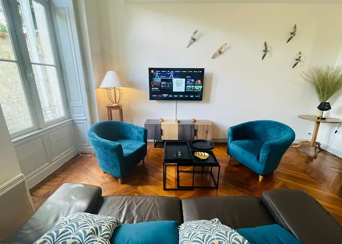 L'appart' Apartamento Saint-Jean-dʼAngély